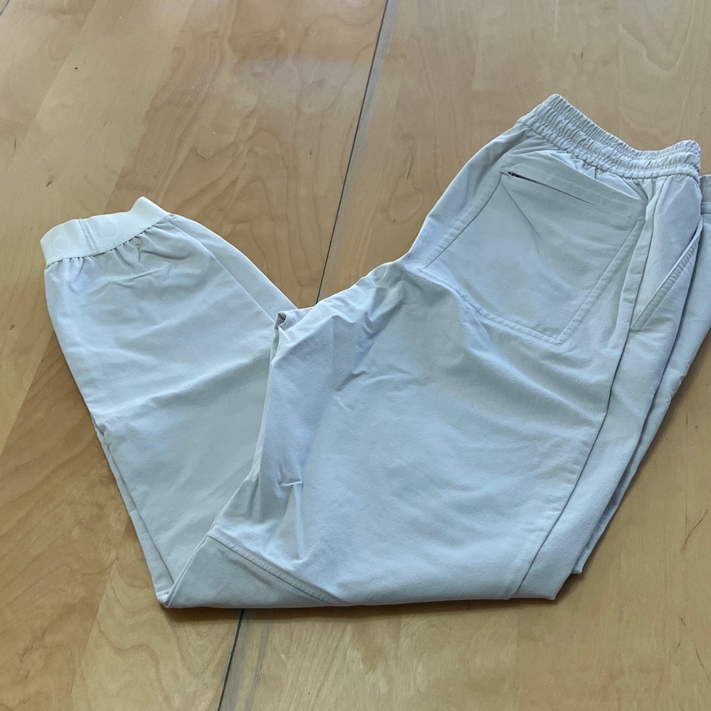 Outdoor Voices Active Wear Rectrek Jogger Pants Elastic Ankle Beige size M